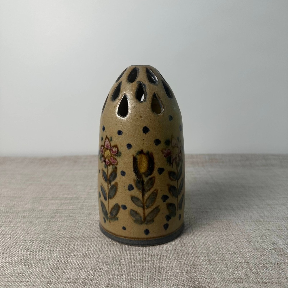 Vintage Berkshire Pottery Flower Frog Vase Floral Stoneware 1970s - Picture 2 of 8